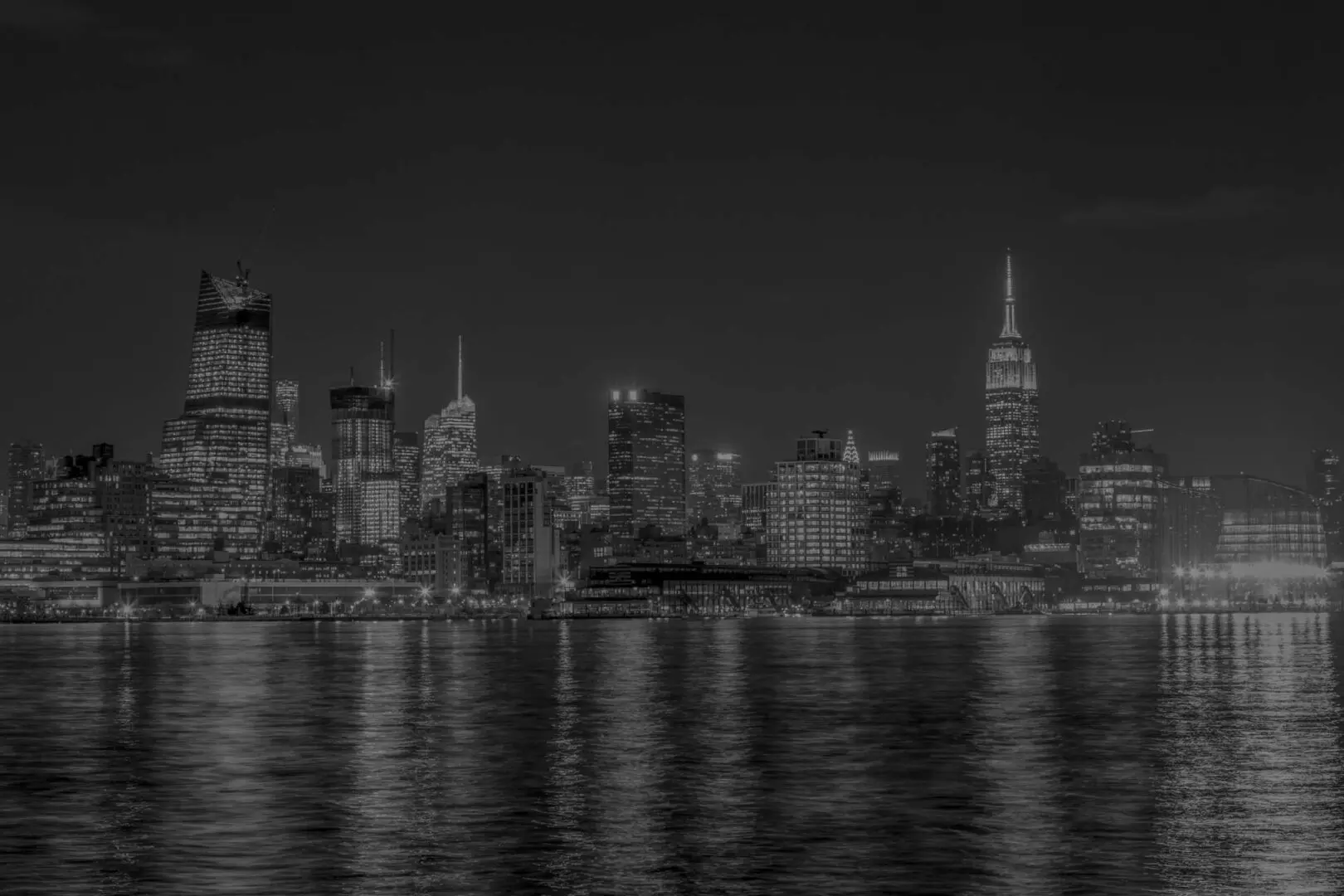 A black and white photo of the city skyline.